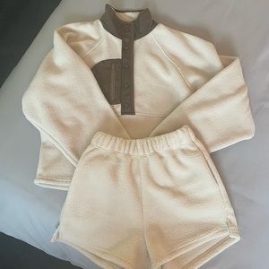 Easy Sundays Fleece Set